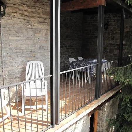 Vivienda Turismo Rural Biescas En Alquiler, Casa Completa, Tipo Monumento, Muy Acogedora Y Tranquila, Ideal Montana Y Esqui, Chimeneas Biescas (Aragon)