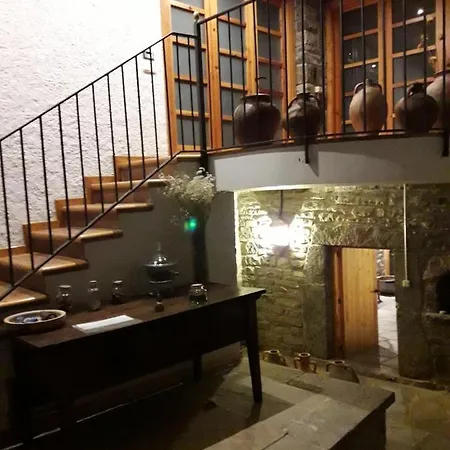 Vivienda Turismo Rural Biescas En Alquiler, Casa Completa, Tipo Monumento, Muy Acogedora Y Tranquila, Ideal Montana Y Esqui, Chimeneas Prázdninový dům *