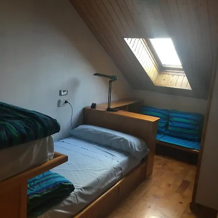 Vivienda Turismo Rural Biescas En Alquiler, Casa Completa, Tipo Monumento, Muy Acogedora Y Tranquila, Ideal Montana Y Esqui, Chimeneas Biescas (Aragon)